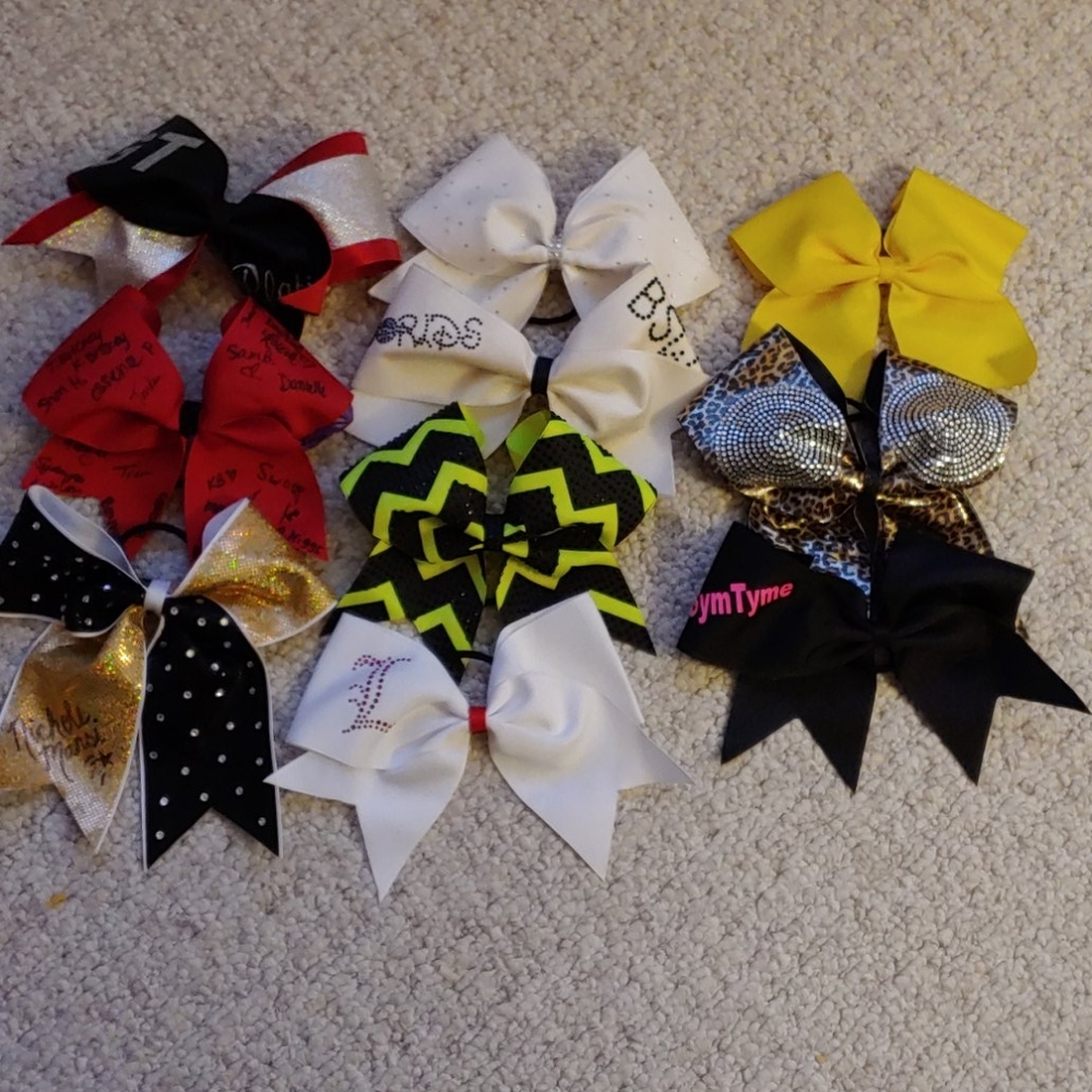 Cheer Comp/Worlds Bows - Picture 8 of 9